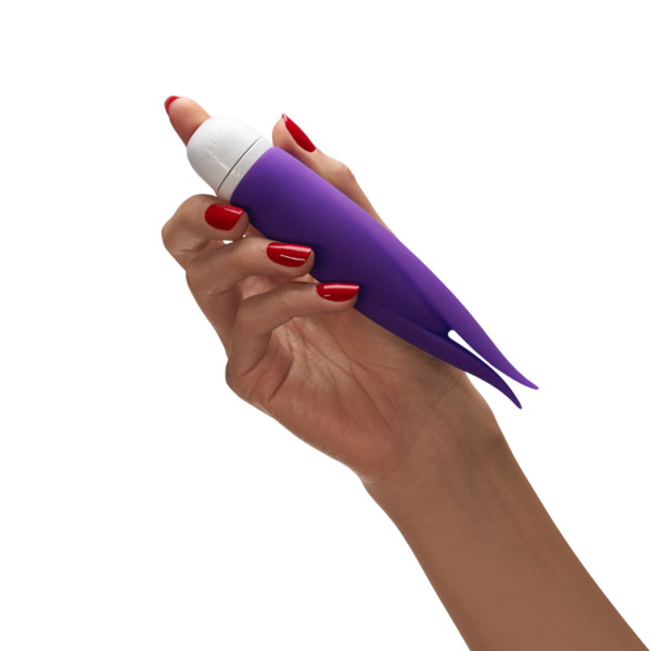 Вибратор с лепестками Fun Factory VOLITA, фиолетовый, компактный, очень тихий, на батарейках, Fun Factory (Германия) - IntimLand